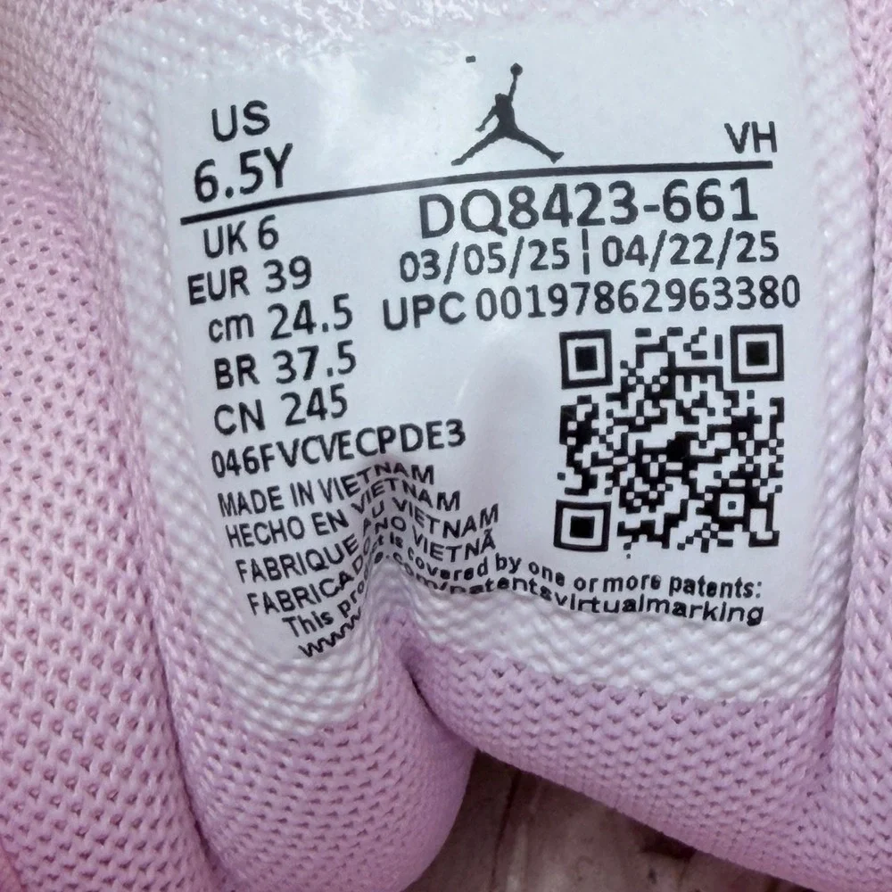 Air Jordan 1 Mid GS Pink Foam Hyper Pink DQ8423-661 Size 6.5Y New No Tags
